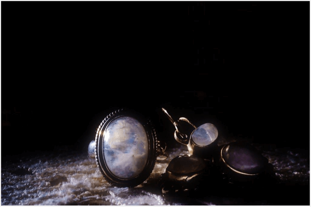 Optimal Uses of Moonstone