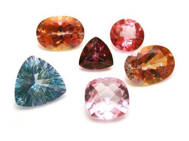 Alternative Birthstone: Topaz